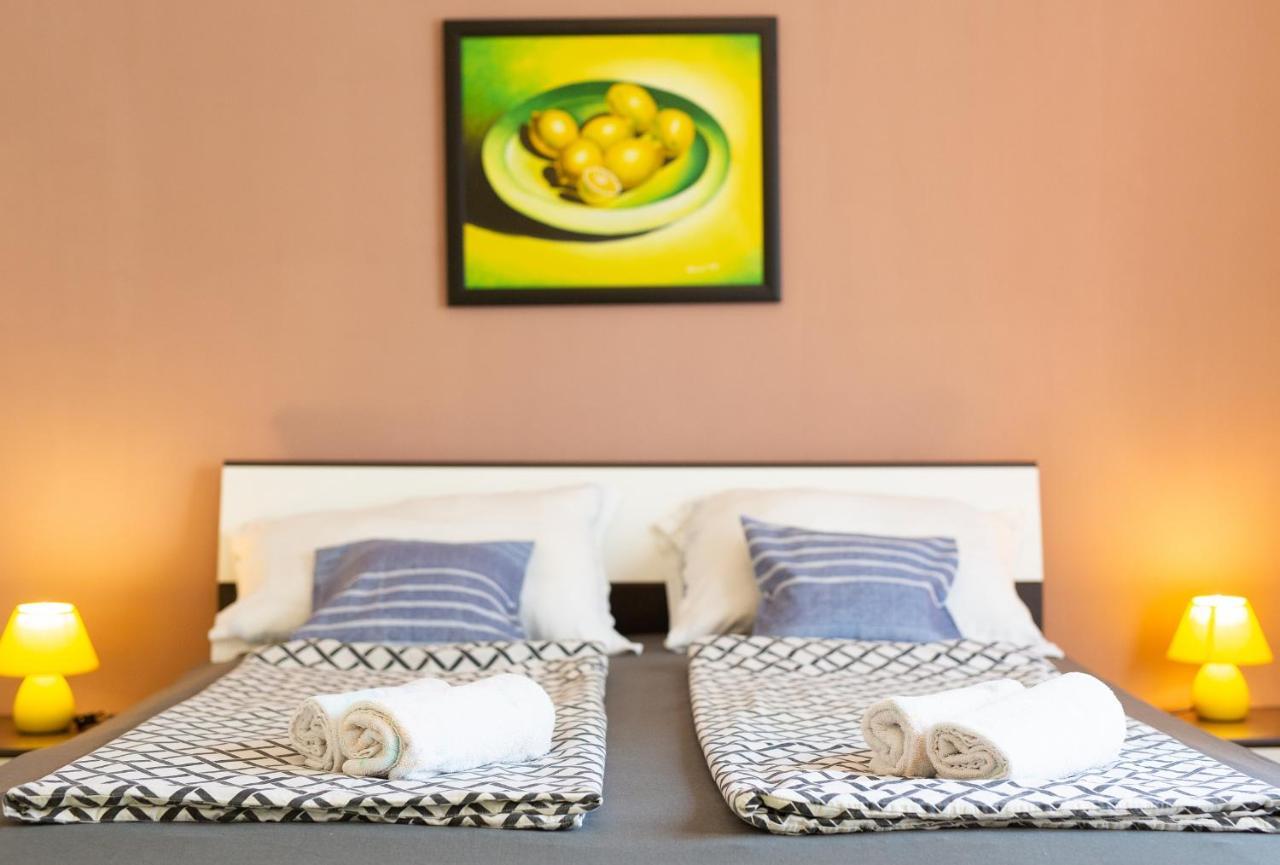Apartments Petra Krk Town Dış mekan fotoğraf