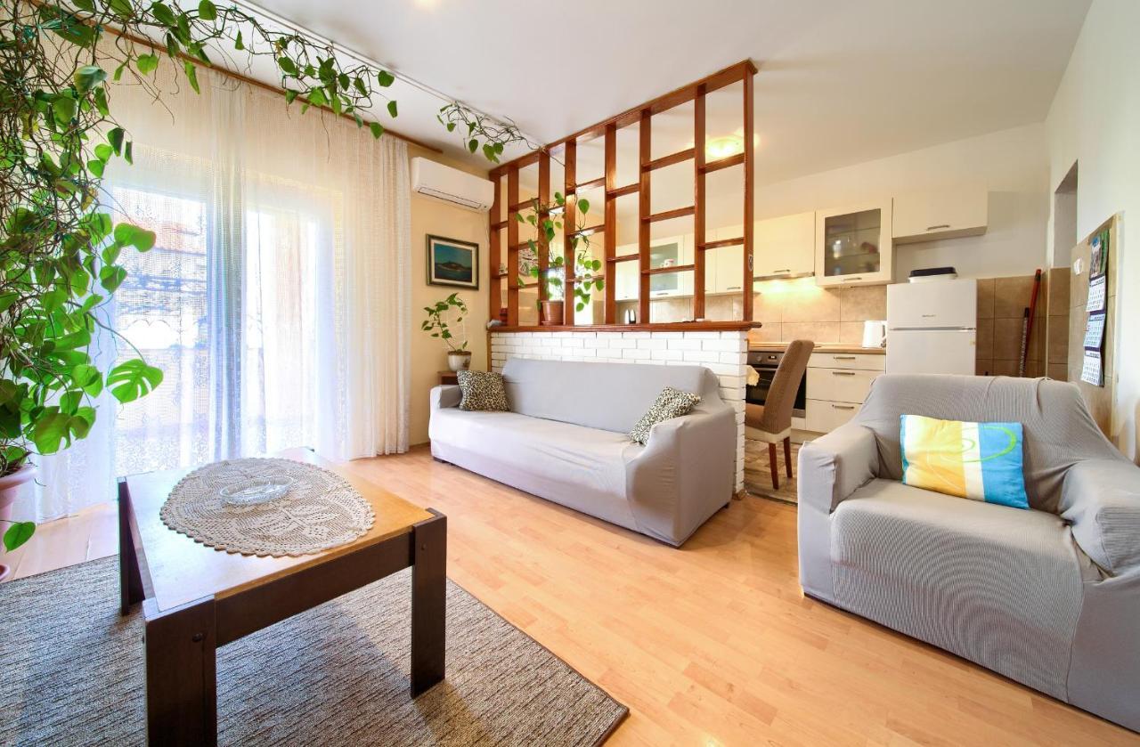 Apartments Petra Krk Town Dış mekan fotoğraf
