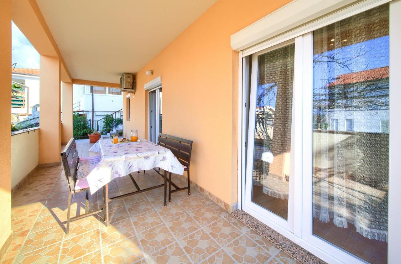 Apartments Petra Krk Town Dış mekan fotoğraf